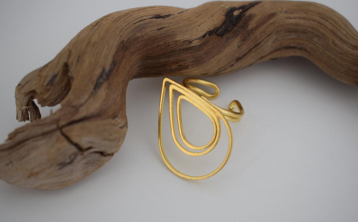 Nereis Ring – Handmade Greek Hammered Jewelry in gold or silver plated with elegant double teardrop design inspired by sea nymphs.