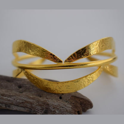 Trifyllon bracelet – Greek hammered jewelry – 18K gold, silver, and rose gold plated