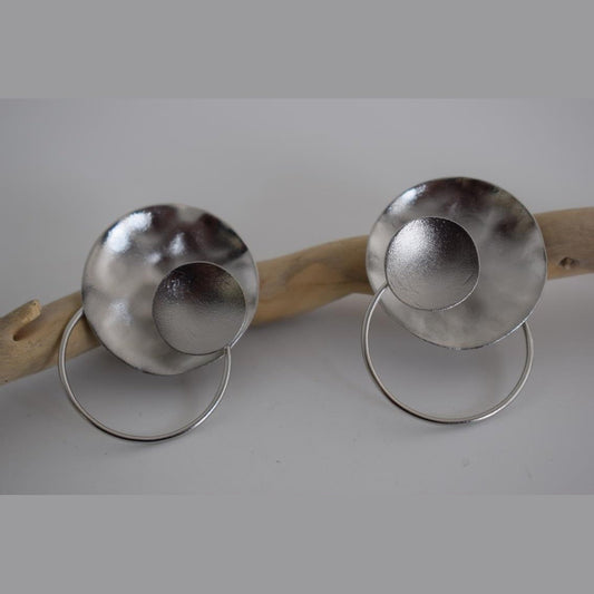 Mycenae earrings – Greek hammered jewelry with dome and circular drop design, inspired by Mycenaean treasures, available in 18K gold-plated, 18K silver-plated, and rose-gold plated finishes.