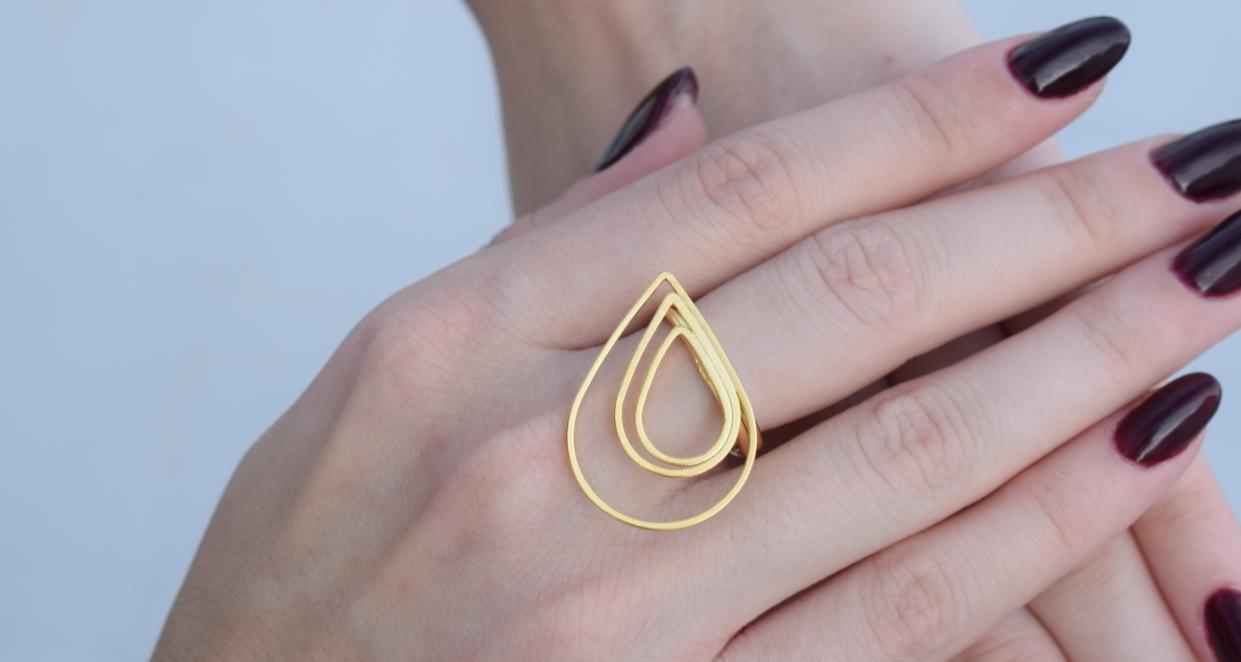 Nereis Ring – Handmade Greek Hammered Jewelry in gold or silver plated with elegant double teardrop design inspired by sea nymphs.