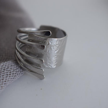 Mycenae ring – Greek hammered jewelry with spiral hammered design, inspired by Mycenaean treasures, available in 18K gold-plated, 18K silver-plated, and rose-gold plated finishes.