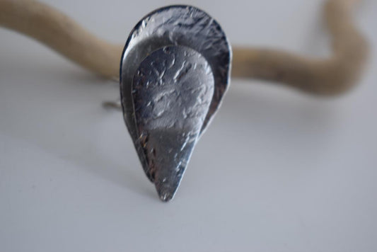 Phylion ring – Greek hammered jewelry – 18K gold, silver, and rose gold plated