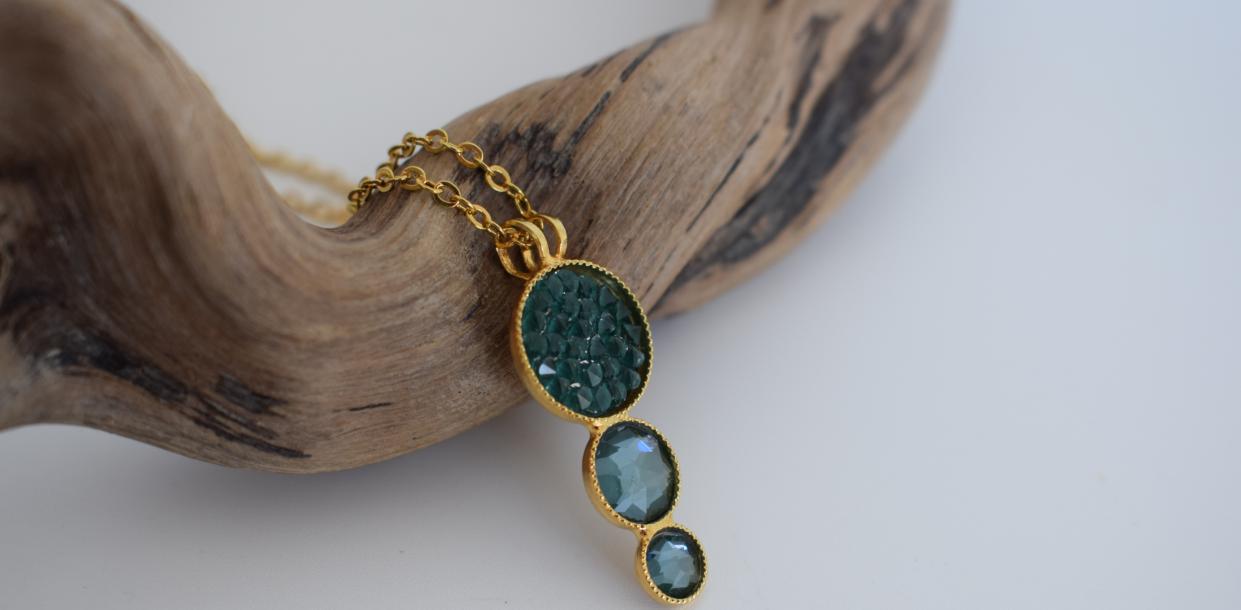 Seleni3 Necklace – Handmade Greek Hammered Jewelry in 18K gold or silver plated with triple Swarovski crystal design inspired by the goddess Selene and moonlight.