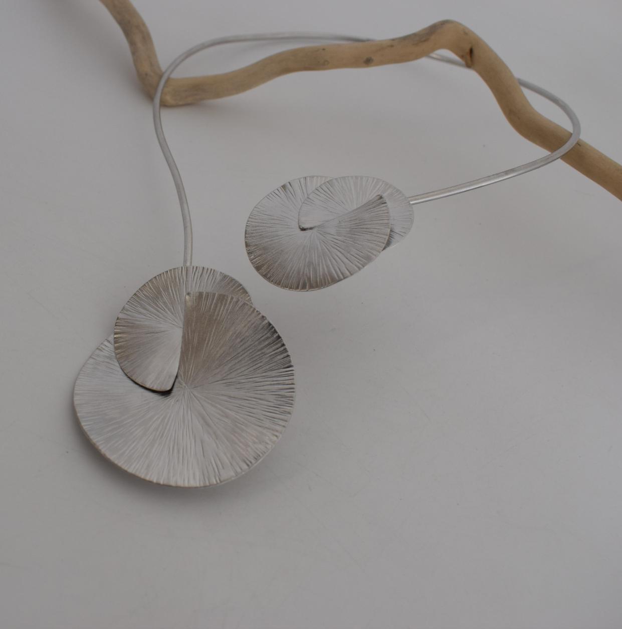 Kochlias 3 Necklace – handmade Greek hammered jewelry inspired by Aegean seashells, available in 18K gold and silver plated.