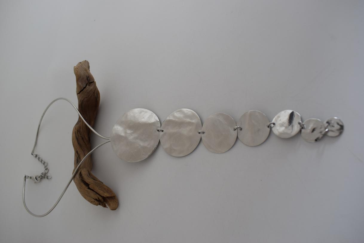 Ampelos 2 Necklace – handmade Greek hammered jewelry inspired by the myth of Ampelos, available in 18K gold and silver plated.