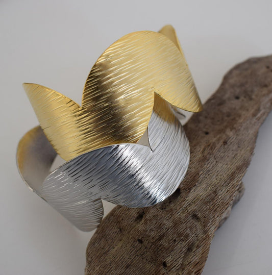 Avgi Bracelet – Handmade Greek Hammered Jewelry – 18K Gold or Silver Plated - C83 - CF fashion