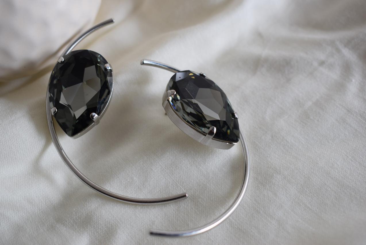 Aigle earrings in handmade Greek hammered jewelry with crystals, available in 18K gold plated and 18K silver plated.