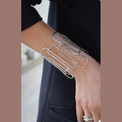 Geometria Bracelet – Greek Hammered Jewelry – Available in 18K Gold, Silver, and Rose Gold Plated. Interlocking hammered rectangles inspired by Greek geometry.